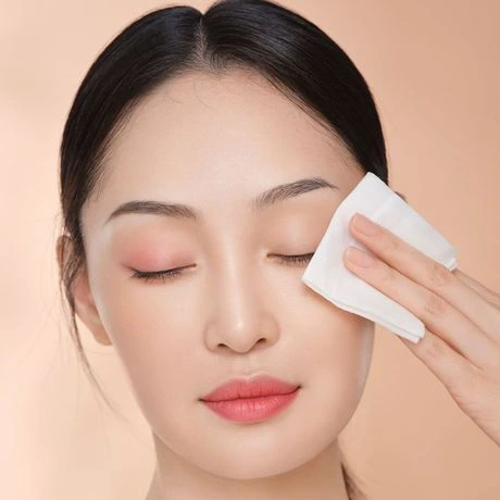 Khăn lau tẩy trang